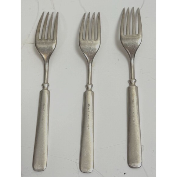 Wm. A Rogers Silver Plated Dinner Fork Lot 3 Vintage 1900-50 Plain Flatware USA - Picture 2 of 3